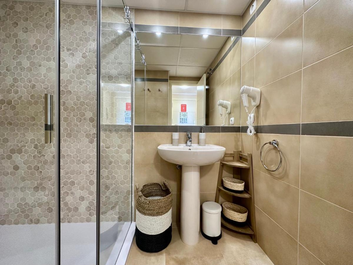 Clubrent - Esmeralda Suites 21º Piso Кальпе Экстерьер фото